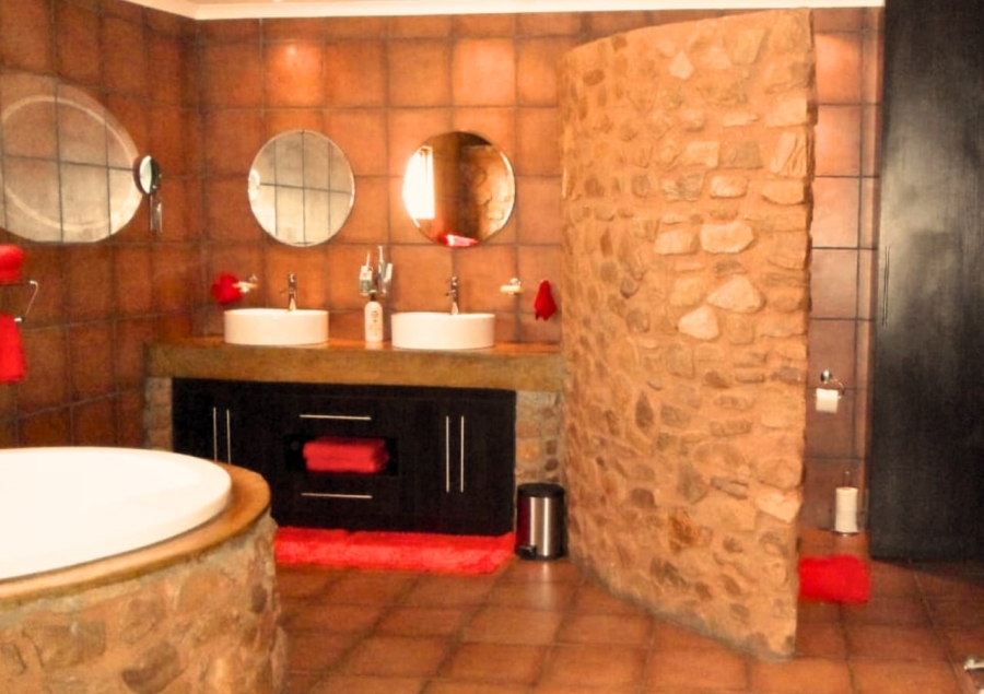 4 Bedroom Property for Sale in Groenkloof A H North West